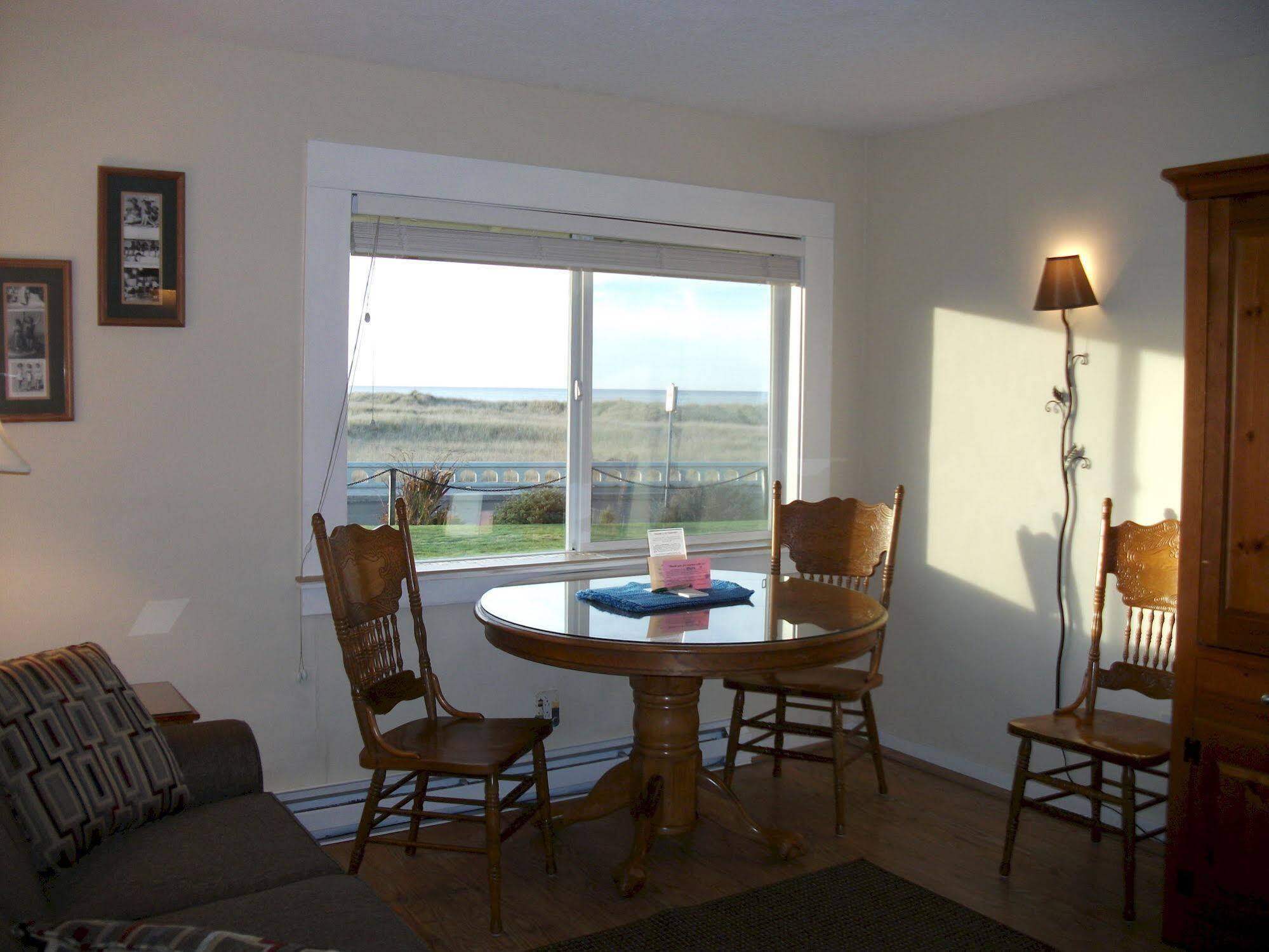 The Tradewinds Condo/Hotel Seaside Buitenkant foto